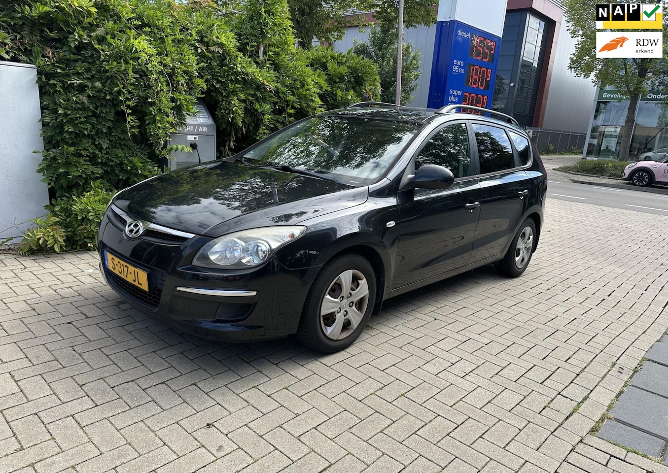 HYUNDAI I 30