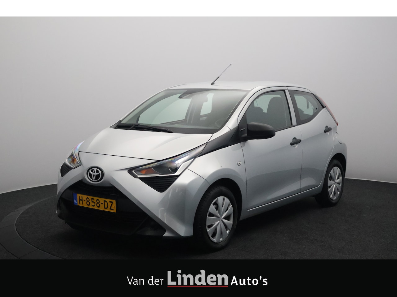 Toyota Aygo - 1.0 VVT-i x-fun | Airco | Cruise - AutoWereld.nl