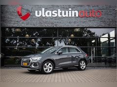 Audi Q3 - 35 TFSI Business Edition , Stoelverwarming, Virtual Cockpit, Adap. cruise, Regensensor
