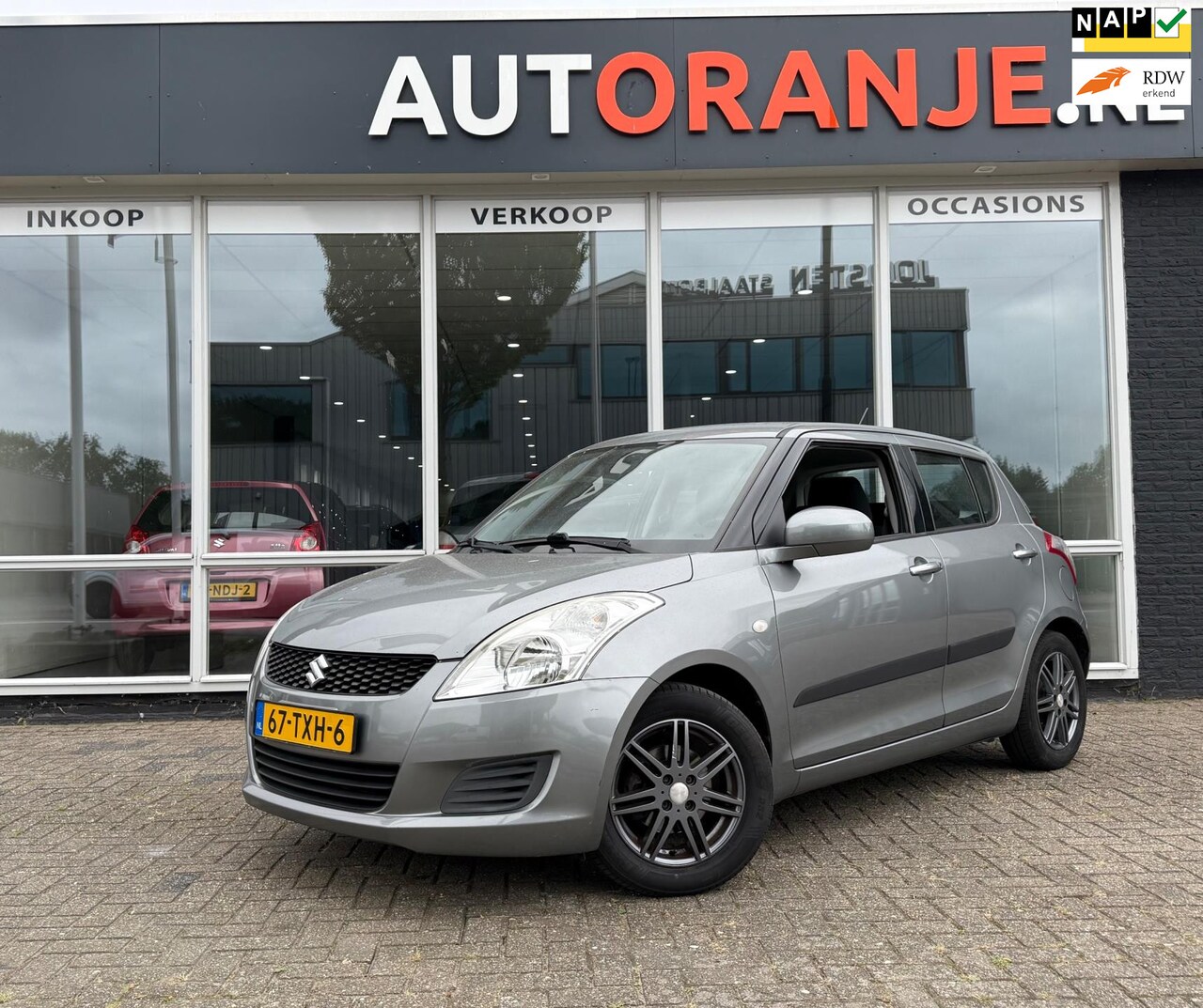 Suzuki Swift - 1.2 Comfort EASSS-Airco-Navi-APK-NAP!! - AutoWereld.nl