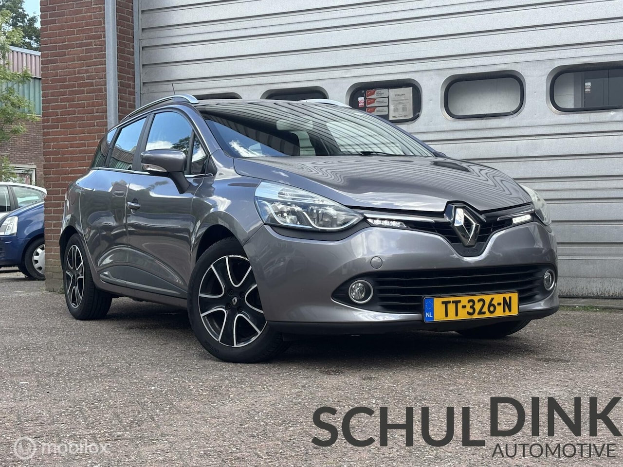Renault Clio Estate - 0.9 TCe Night&Day CRUISE CONTROLE|TREKHAAK - AutoWereld.nl