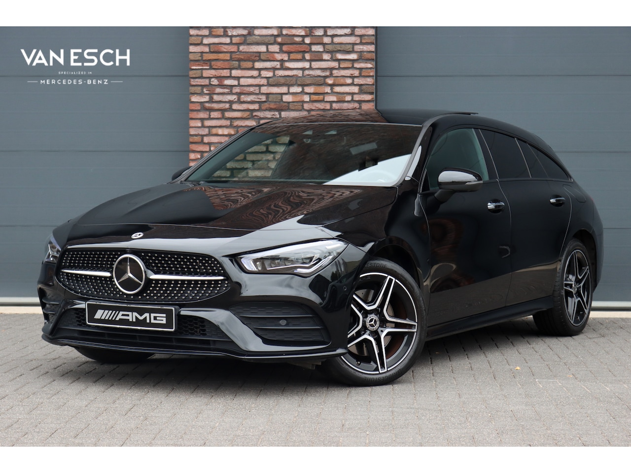 Mercedes-Benz CLA-klasse Shooting Brake - 250 e AMG Line | Panoramadak | Distronic+ | Memory | HUD | Surround Camera | Keyless Go | - AutoWereld.nl