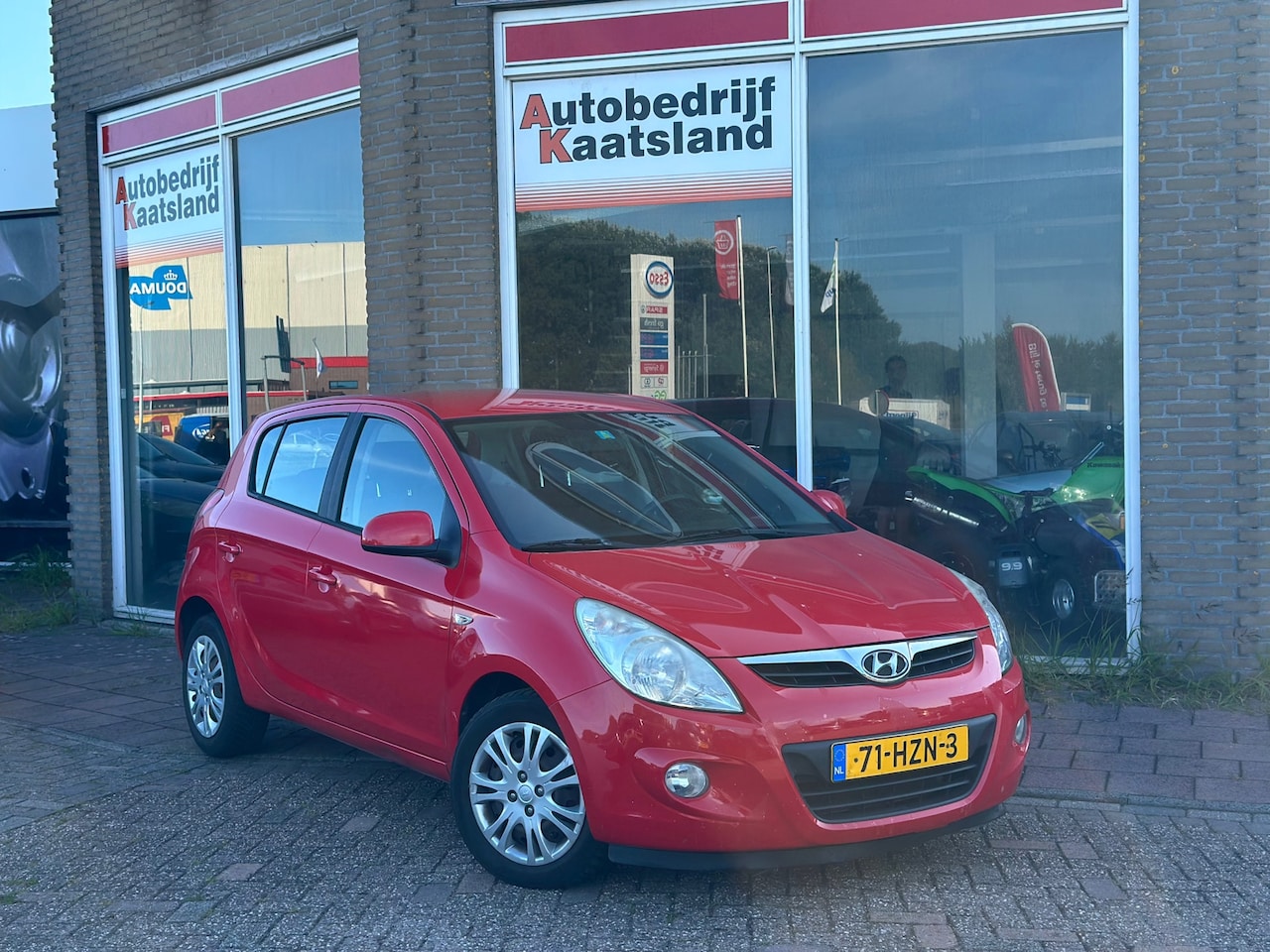 Hyundai i20 - 1.4i DynamicVersion - Airco - AutoWereld.nl