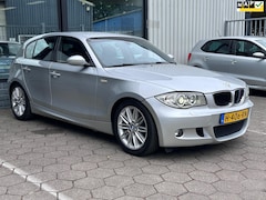 BMW 1-serie - 120i /Airco/Leder/Navigatie/