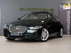 Jaguar XE - 2.0 Portfolio *PANORAMADAK* Luxe Leder|Afn. Trekhaak|Navi+Camera ZEER LUXE