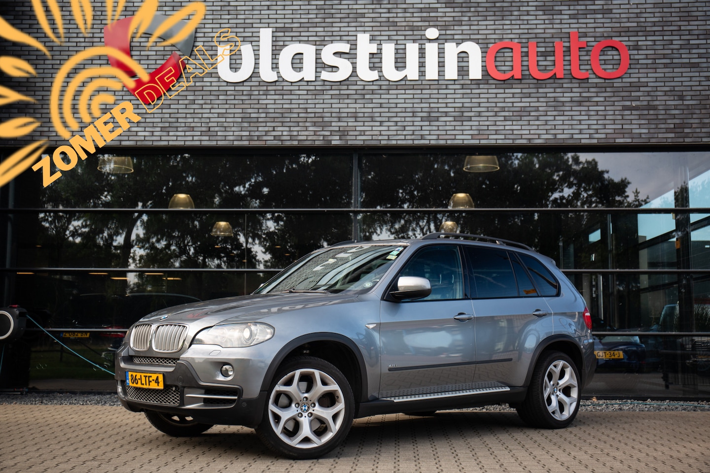 BMW X5 - xDrive48i , Leder, PDC - AutoWereld.nl