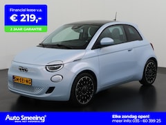 Fiat 500e - Icon Plus 42 kWh | Panoramadak | Camera | Magic-Eye | 17" Diamantfinish | Zondag open