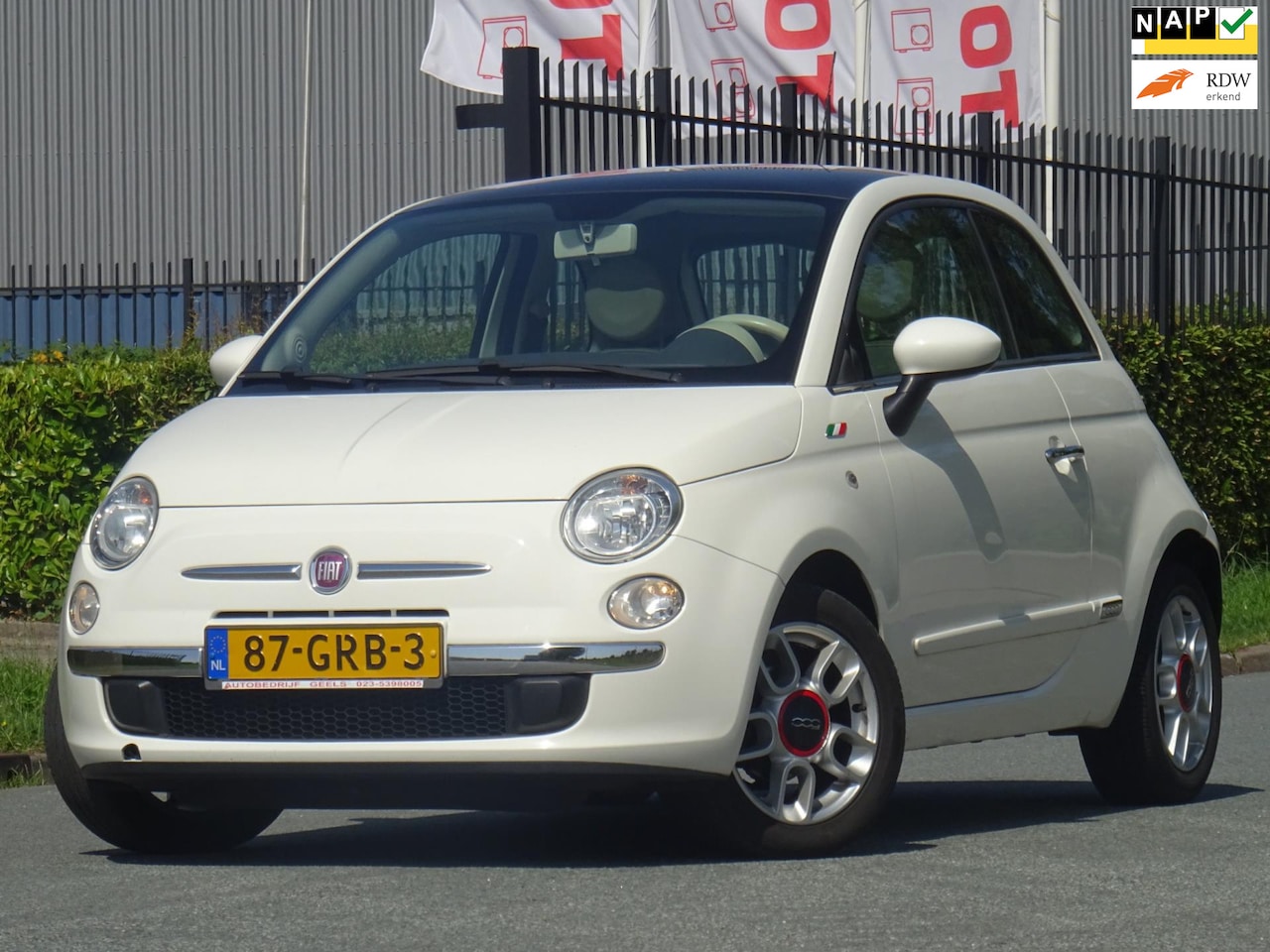 Fiat 500 - 1.2 Lounge NAP/PANORAMADAK/AIRCO/APK 08-2026 - AutoWereld.nl