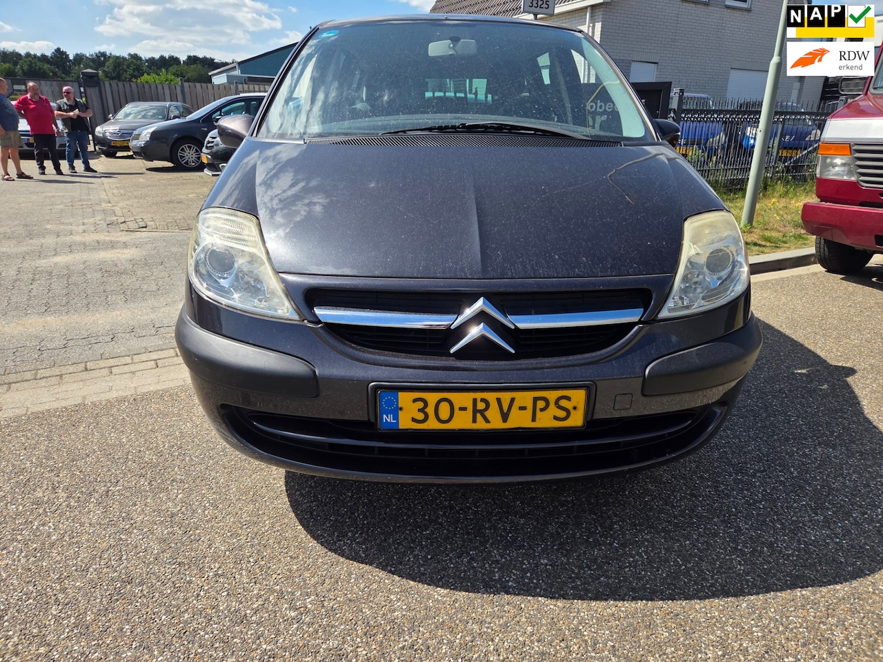 Citroën C8 - 2.0-16V Ligne Prestige 2.0-16V Ligne Prestige - AutoWereld.nl