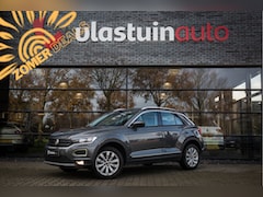 Volkswagen T-Roc - 1.5 TSI Sport , Adap. cruise, Virtual cockpit,