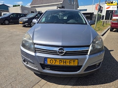Opel Astra - 1.8 Elegance