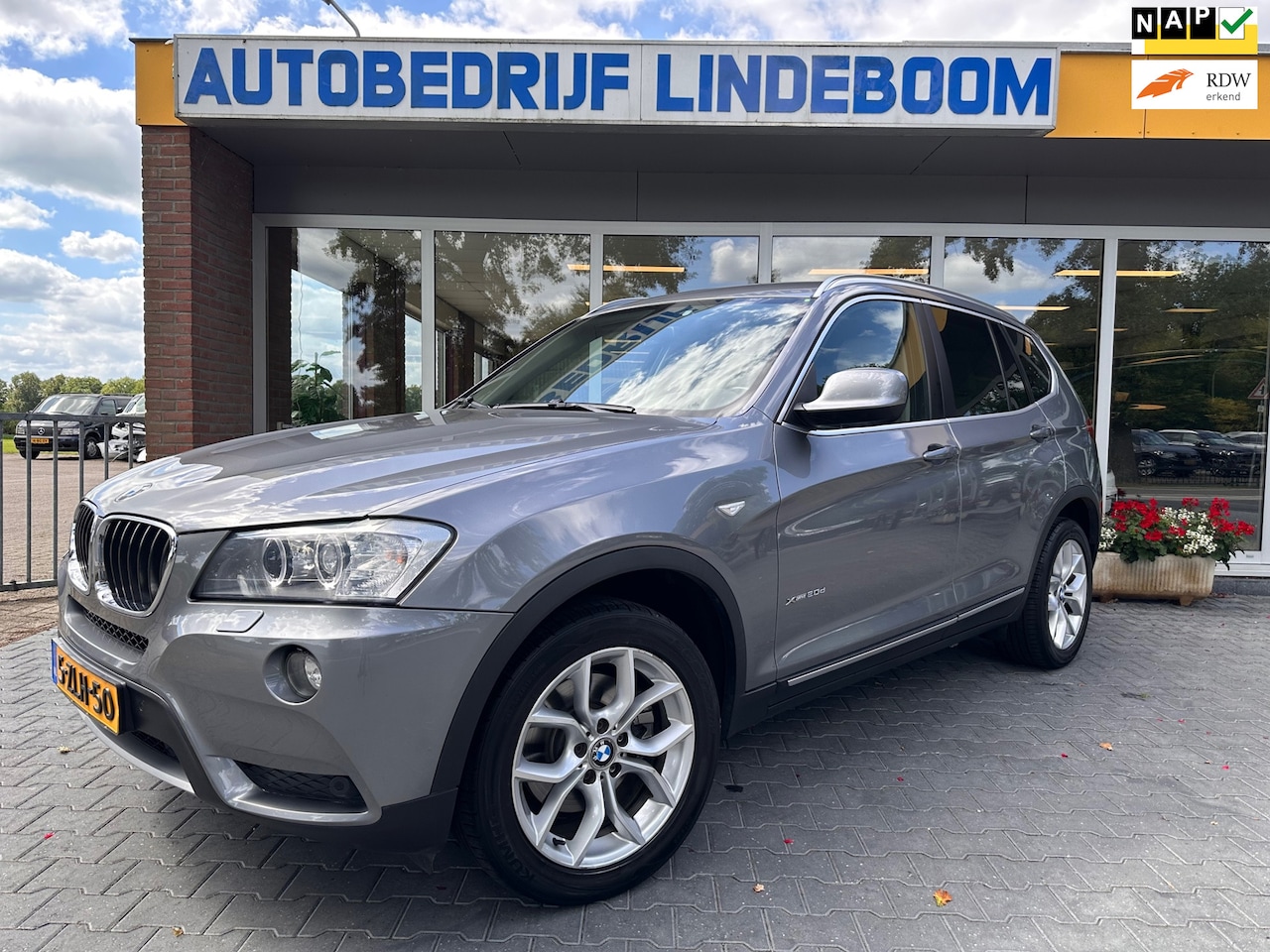 BMW X3 - XDrive20d High Executive Trekhaak Leder Nieuwe distributie ketting - AutoWereld.nl