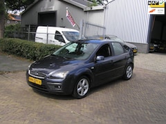Ford Focus - 1.6-16V Futura 195 d km nap airco