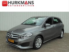 Mercedes-Benz B-klasse - B180 5DRS NAVIGATIE, TREKHAAK ZEER NETTE AUTO