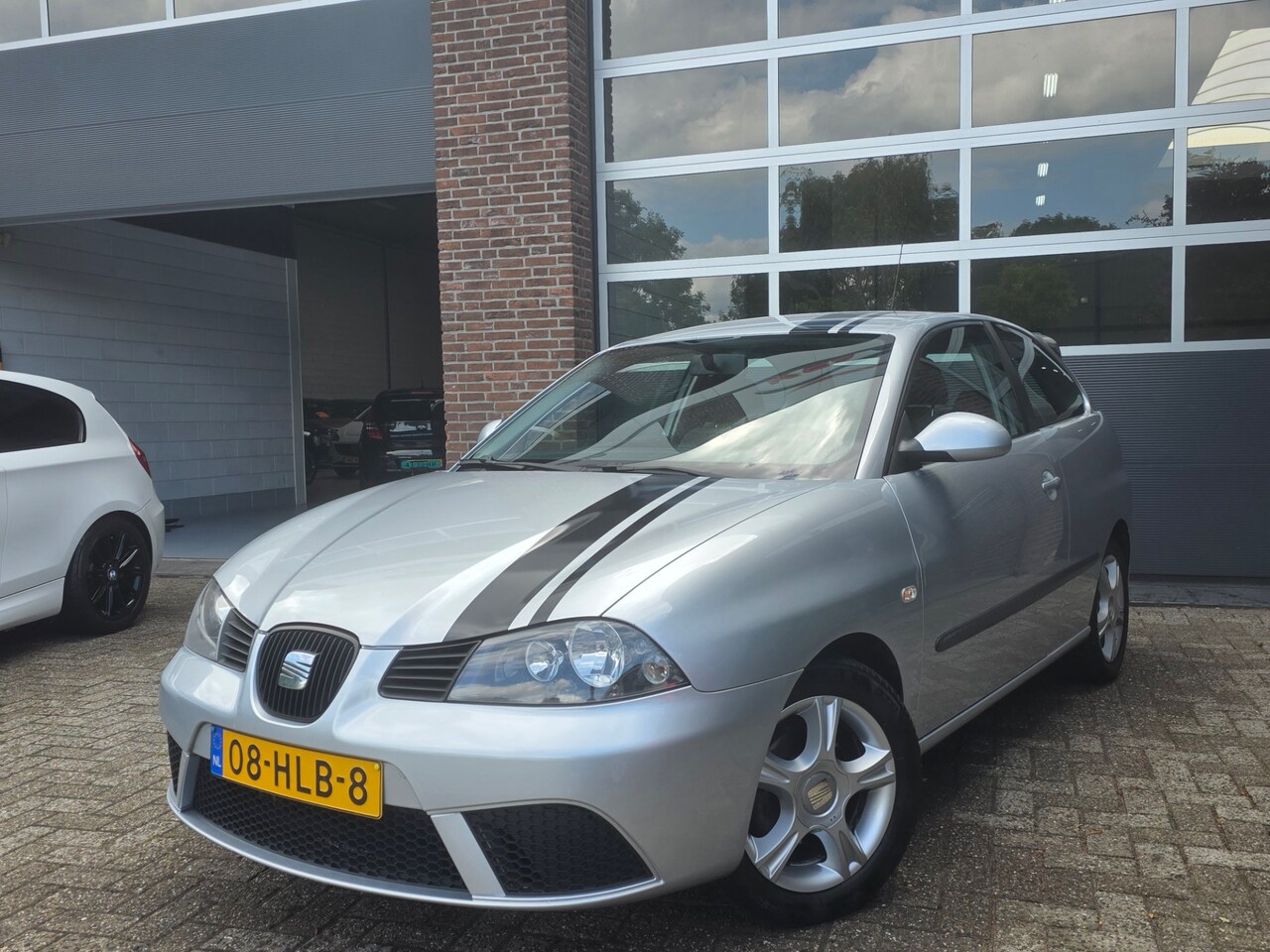 SEAT Ibiza - 1.4-16V Trendstyle|Airco|Cruise|LM velgen|Nap|Apk - AutoWereld.nl
