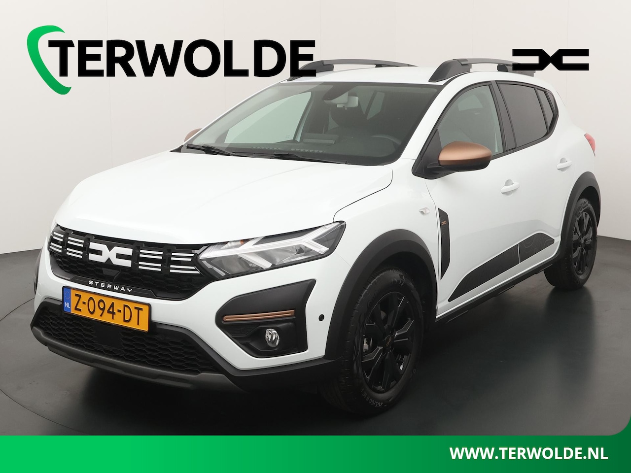 Dacia Sandero Stepway - 1.0 TCe 90 Extreme | Pack Extreme | Parkeersensor voor | Pack Medianav | Navigatiesysteem - AutoWereld.nl