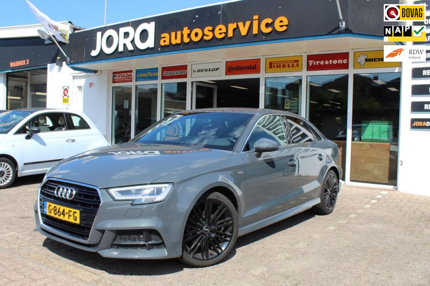 Audi A3 Limousine - 30 TFSI Sport S Line Edition Automaat - AutoWereld.nl