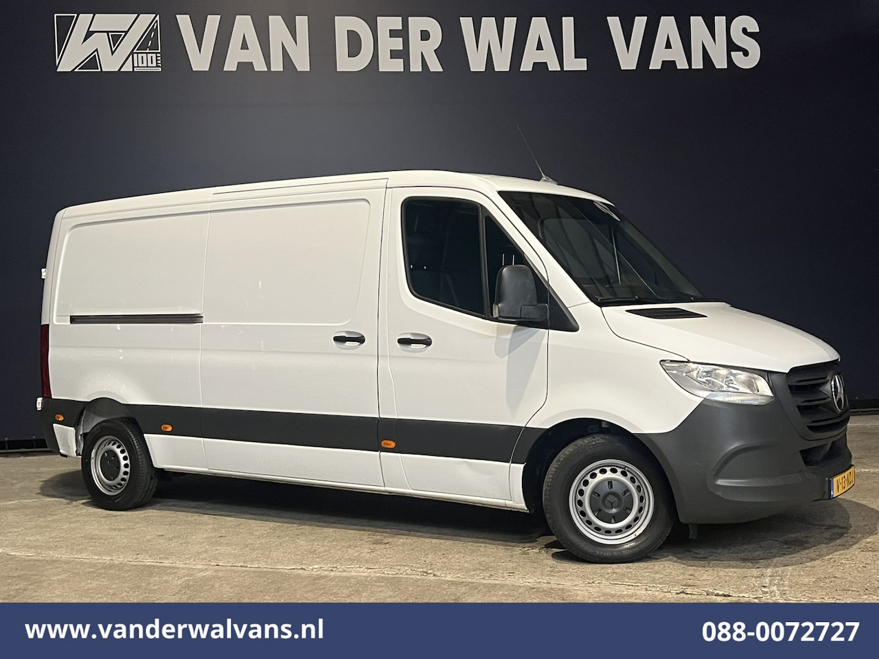 Mercedes-Benz Sprinter - 314 CDI 143pk L2H1 Euro6 Airco | Camera | Navigatie | Apple Carplay | Android Auto | Cruis - AutoWereld.nl