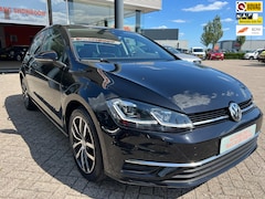 Volkswagen Golf - 1.5 TSI Highline Business R, Navi, Apple carplay, Sound, etc