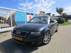 Audi A4 Cabriolet - 2.4 V6 Cabriolet Automaat