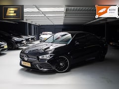 Mercedes-Benz CLA-Klasse - 220 Premium Plus | AMG pakket | Stoelverwarming | Alcantara bekleding
