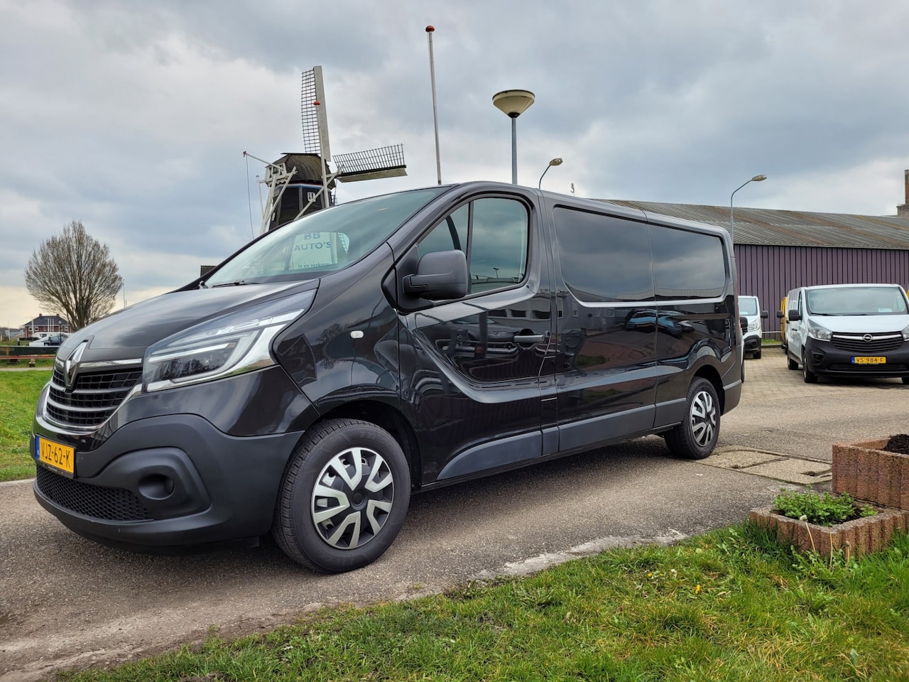 Renault Trafic - 2.0 dCi 120 T29 L2H1 - AutoWereld.nl