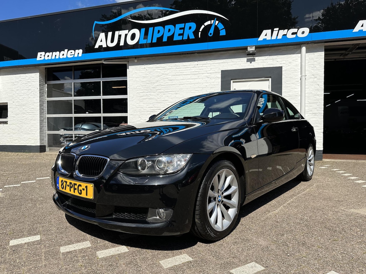 BMW 3-serie Coupé - 320i Corporate Lease Executive /Nieuwe apk bij aflevering. - AutoWereld.nl