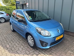 Renault Twingo - 1.5 dCi Collection NAP//AIRCO//CRUISE//TREKHAAK//ELEC.RAMEN
