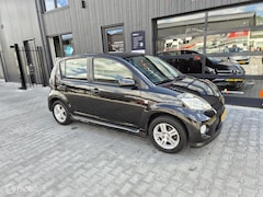 Daihatsu Sirion 2 - 1.3-16V Comfort|Automaat|Airco|5Drs|Trekhaak|
