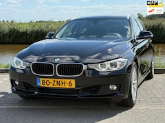 BMW 3-serie Touring - 320i High Executive