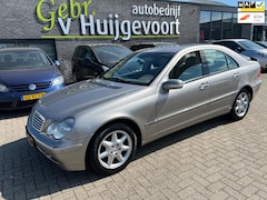 Mercedes-Benz C-klasse - 180 K. Elegance AUTOMAAT-2DE EIGENAAR