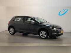 Volkswagen Golf - 1.0 TSI Comfortline Navigatie Parkeersensoren Climate Control