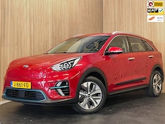 Kia e-Niro - DynamicLine 64 kWh |FACELIFT|3-FASE|1/2 LEDER|ACC|CARPLAY|CAMERA|STOEL-, STUURVERW.|INCL.B