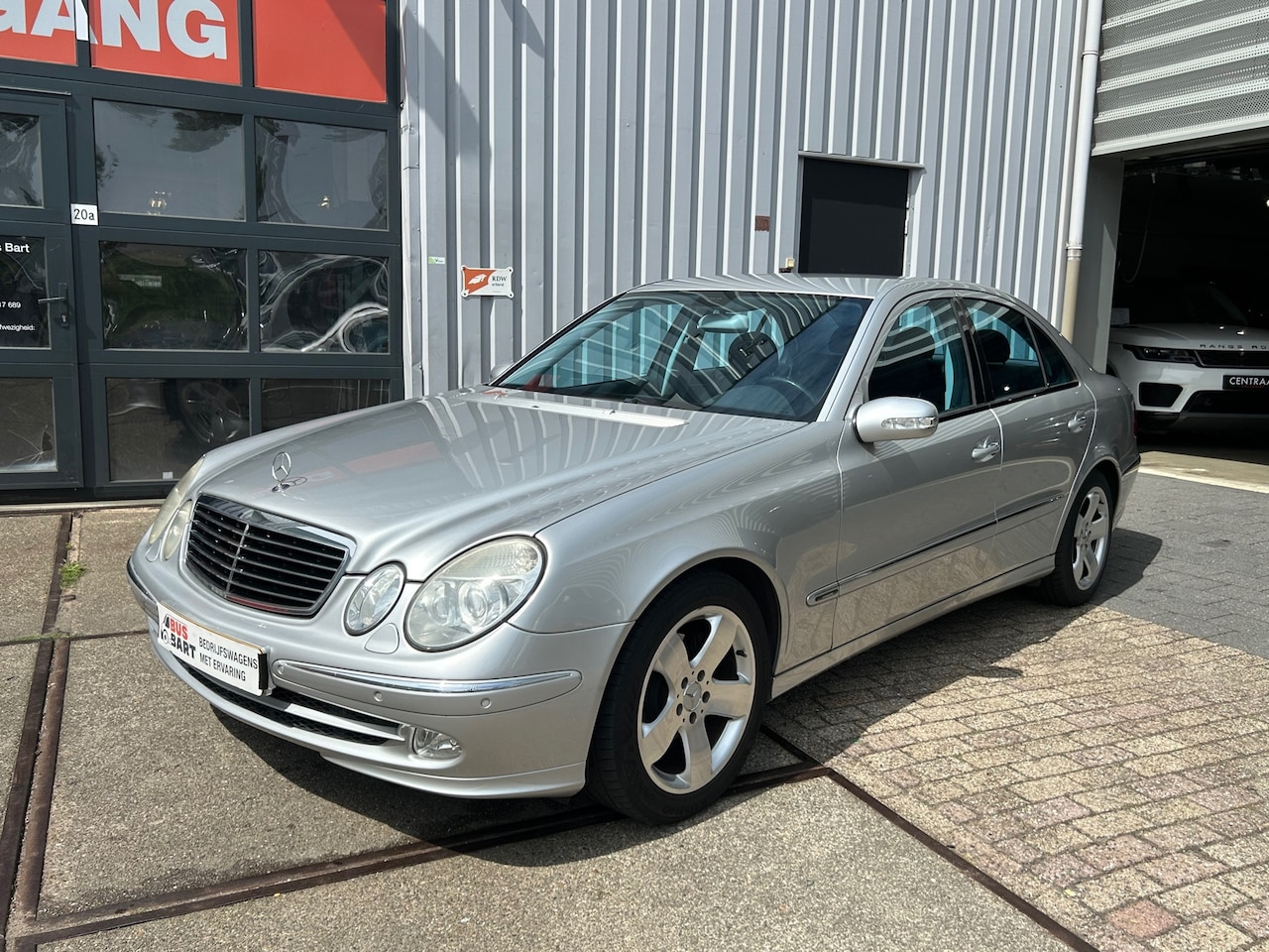 Mercedes-Benz E-klasse - 240 Classic Avantgarde 177PK|Airco|Stoelverwarming|Leder|Cruise Control - AutoWereld.nl