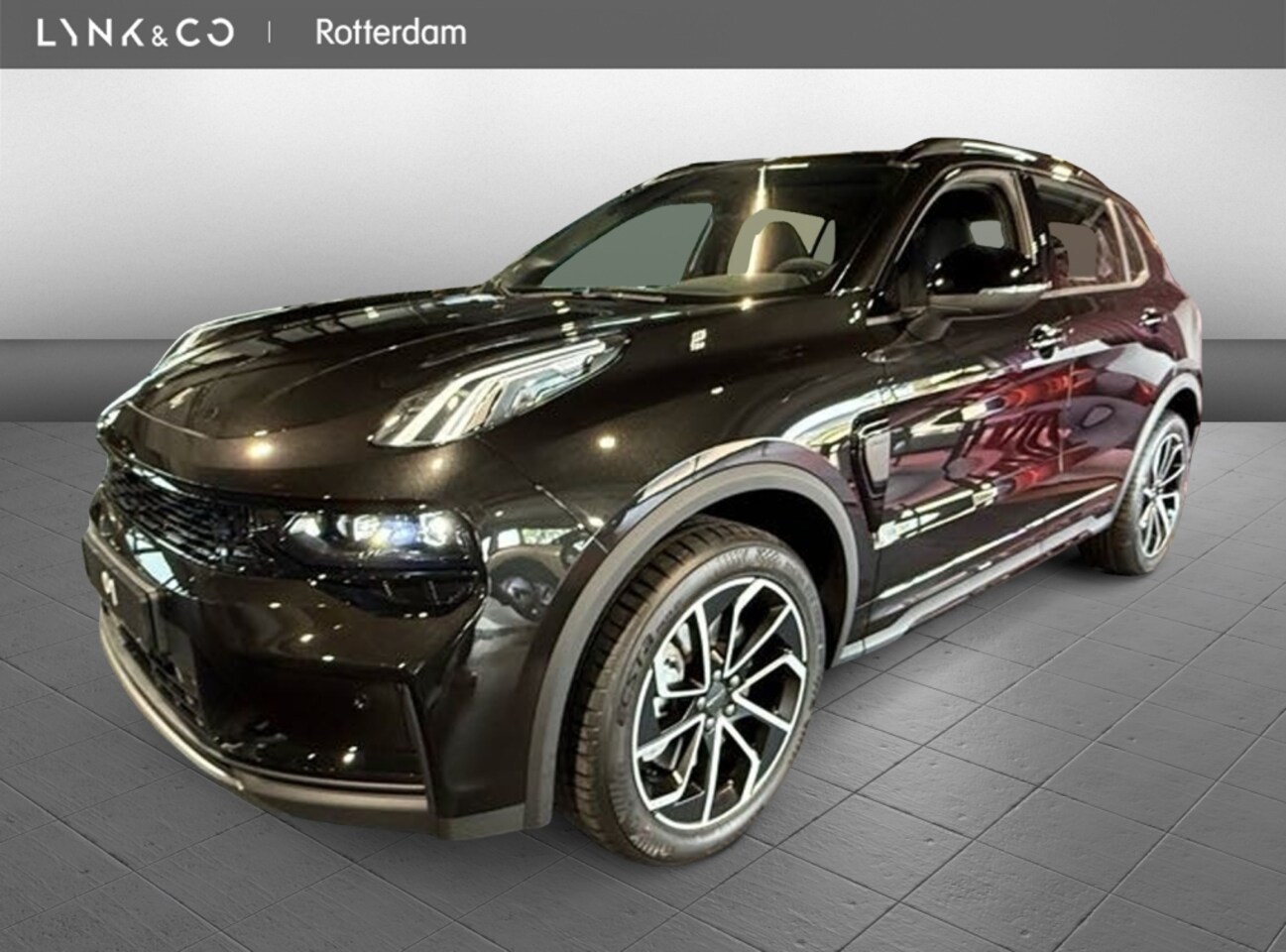 Lynk & Co 01 - | CORE | DIRECT UIT VOORRAAD | Achteruitrij camera | - AutoWereld.nl