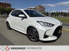 Toyota Yaris - 1.5 VVT-i First Edition Carplay / 16'' LMV / NAP / Bovag