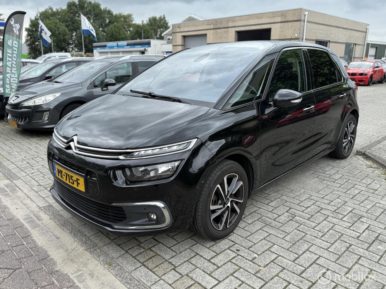 Citroën C4 Picasso - 1.2 PureTech Business 1.2 PureTech Business - AutoWereld.nl