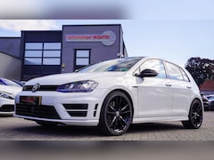 Volkswagen Golf - 2.0 TSI R 4Motion | Panorama | Camera | Stoelverwarming