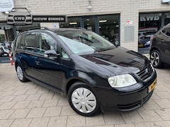Volkswagen Touran - 1.6-16V FSI Trendl. Nieuwe apk Airco