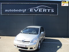 Toyota Corolla Verso - 1.8 VVT-i Terra 7persoons in nieuwstaat dealer onderhouden met boekjes nu scherpe meeneem