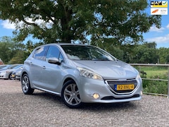Peugeot 208 - 1.4 VTi Griffe | Leder + Cruise + Clima nu € 5.975,