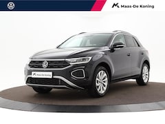 Volkswagen T-Roc - 1.5 Tsi 150pk DSG Life Edition · Camera · Dodehoeksensor · Apple/Android Car Play · Keyles