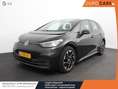 Volkswagen ID.3 - Life 58 kWh Climate control Navigatie Cruise control Parkeersensoren voor + achter LED Cam