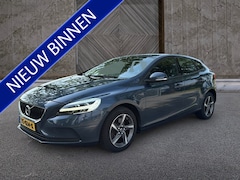 Volvo V40 - 2.0 D3 Momentum led, navi 150pk
