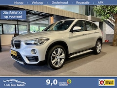 BMW X1 - sDrive18i Panorama | Navigatie | Stoelverwarming | Zeer nette auto