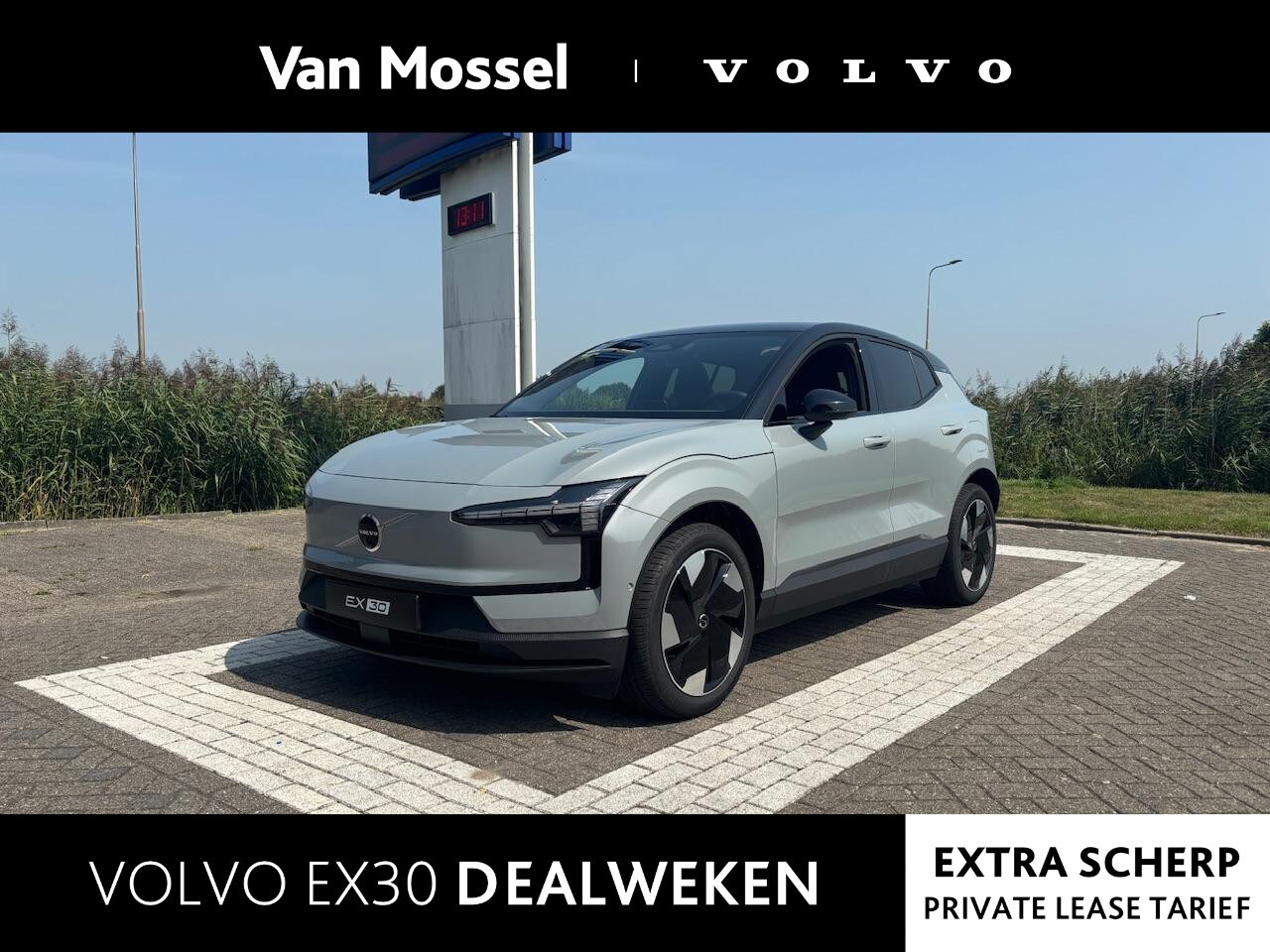 Volvo EX30 - Extended Range Ultra 69 kWh | Getinte Ramen | nieuw uit voorraad | LAAGSTEPRIJS garantie - AutoWereld.nl
