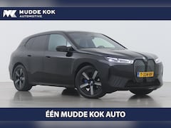 BMW iX - xDrive40 Business Edition Plus 77 kWh | Panoramadak | Massage+Ventilatie | 360 Camera | He