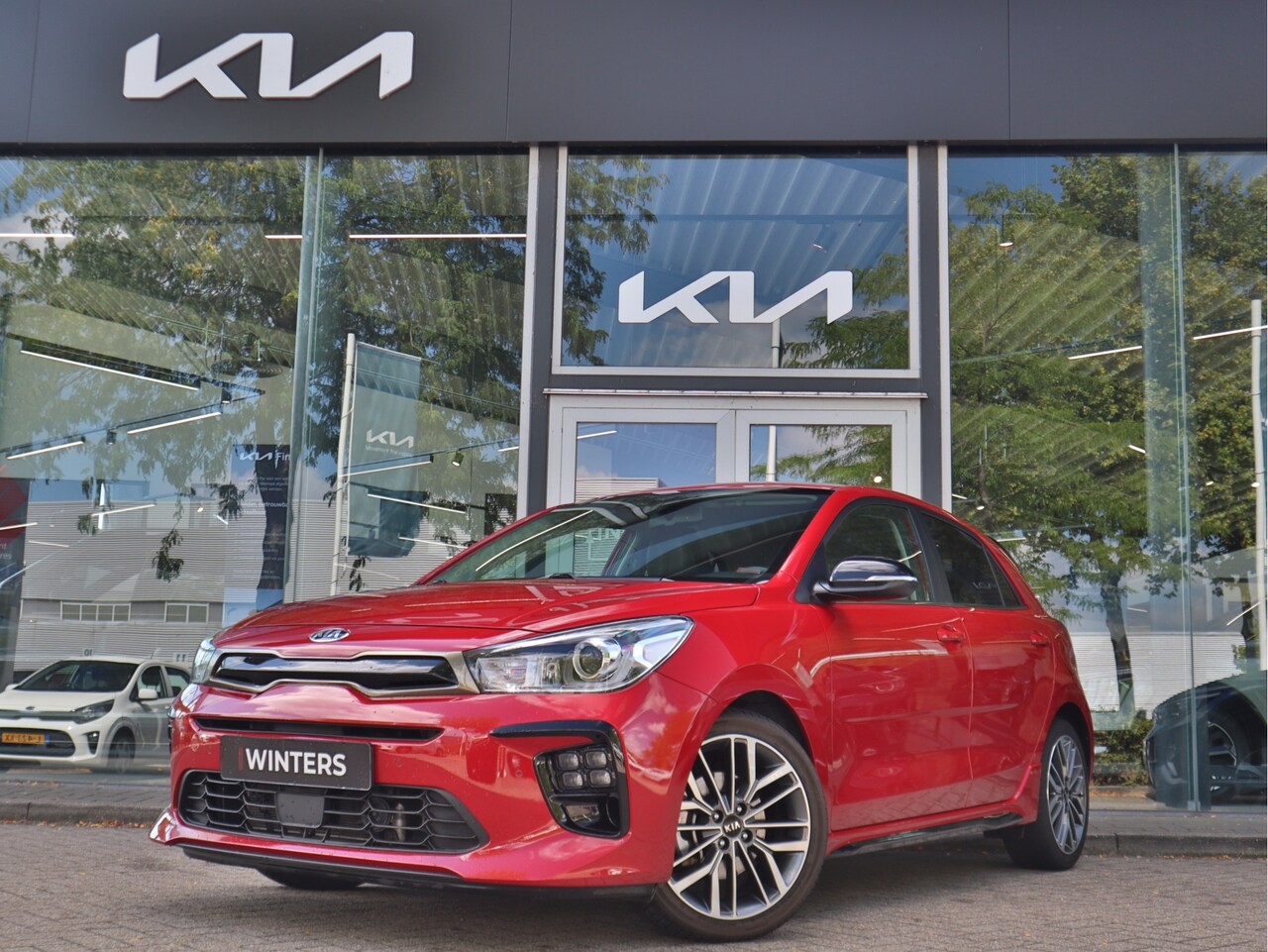 Kia Rio - 1.0 T-GDi MHEV GT-Line | Navigatie | Camera | Cruise Control | Stoelverwarming | "17 LMV | - AutoWereld.nl