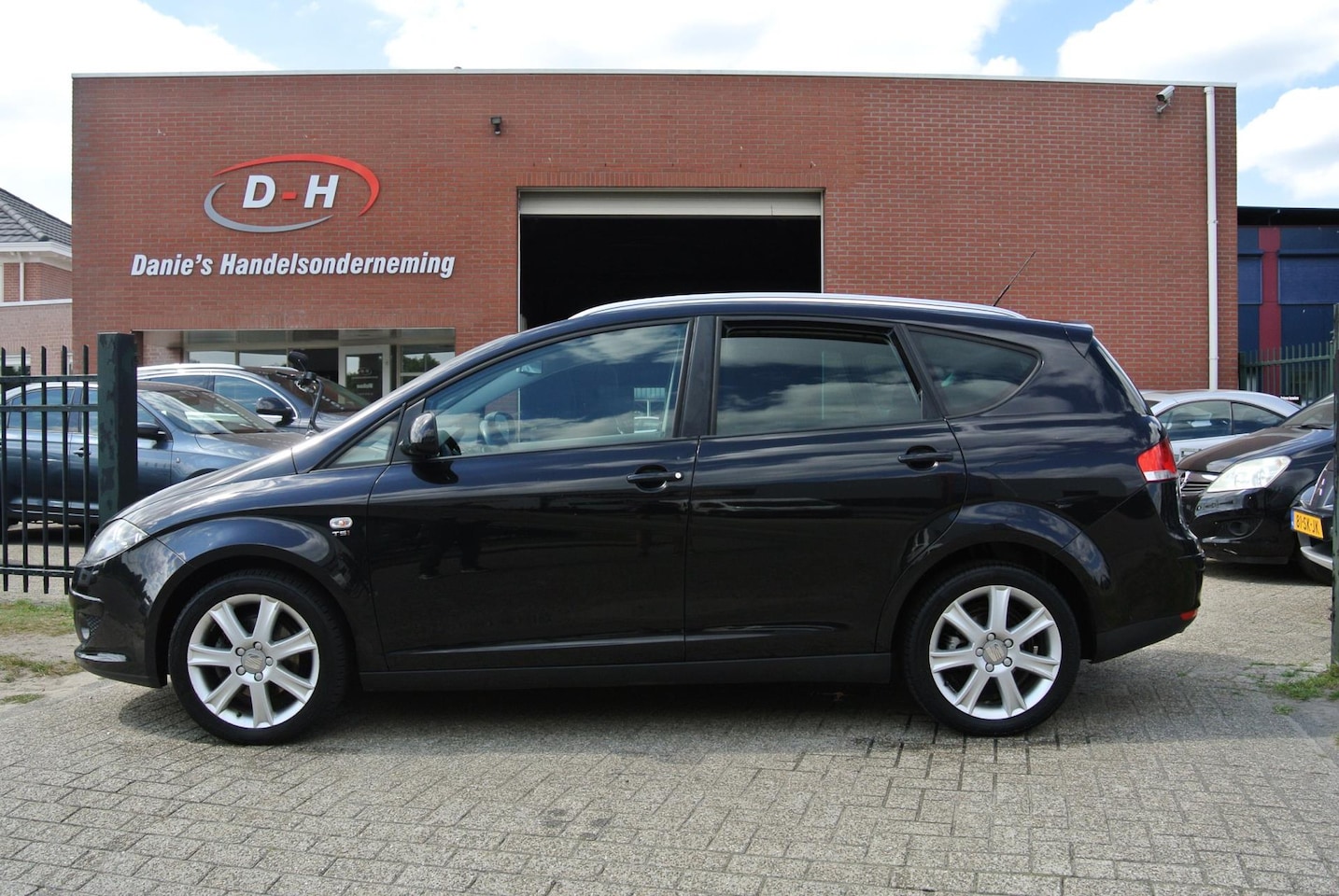 SEAT Altea XL - 1.4 TSI Stylance airco apk 28-07-2026 inruil mogelijk nap - AutoWereld.nl