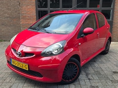 Toyota Aygo - 1.0-12V +/ 5drs / Airco